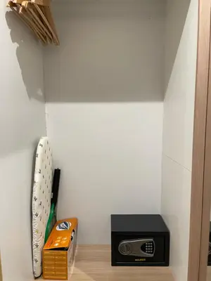 a corner of a room with a microwave and a radio at Elian Apartament In The Center of Rome in Rome