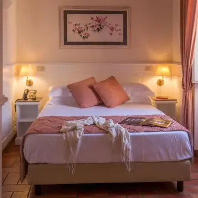 Aenea Inn