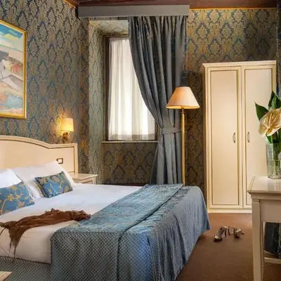Residenza Canova Tadolini - Guesthouse