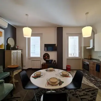 Amina's House Lab