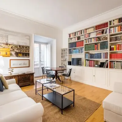 Maison Regola