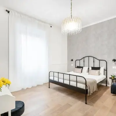 White flat Ground Floor
