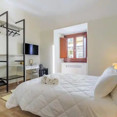 Mater Rooms & Suites