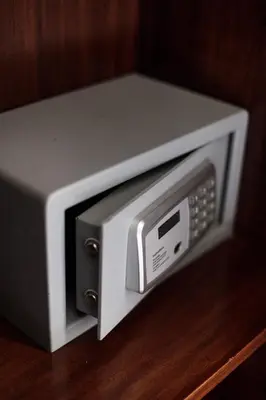 a microwave oven sitting on top of a table at Esposizione Boutique in Rome