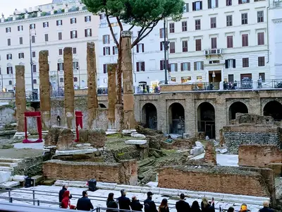 a group of people standing in front of a building at PORTA MAGGIORE 9 ROMA Locazione Turistica in Rome