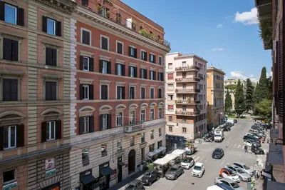 an aerial view of a city street with buildings at Elegante grande appartamento con 4 stanze - Vaticano e centro Roma in Rome